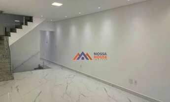 Imagem 2: Casa duplex de 4 dormitórios na Ponta da Praia com piscina e churrasqueira