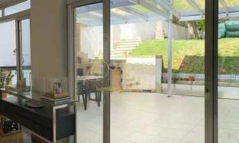 Imagem 7: CONDOMÍNIO FECHADO - 4 SUITES - 4 VAGAS - CHURRASQUEIRA E JARDIM