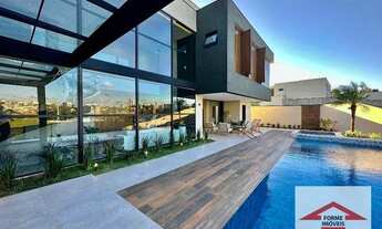 Imagem 7: Casa de alto padrão com 5 suítes à venda no Cond. Jardim Atenas de 470 m² por R$ 5.800.0