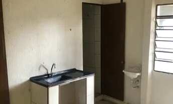 Imagem 6: 2 cômodos Casa com aluguel por R$750 /mês