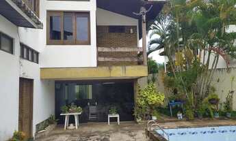 Imagem 2: Casa para venda possui 310 m² com 4 quartos em Itaigara - Salvador - BA