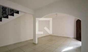 Imagem 3: Casa para Aluguel - Água Branca, 5 Quartos, 200 m2