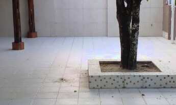 Imagem 2: Casa de condomínio térrea para venda possui 180 metros quadrados com 3 quartos