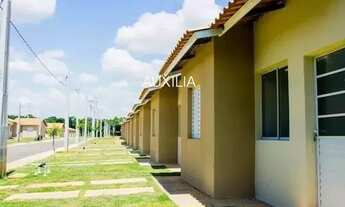 Imagem 2: Casa à venda com 2 dormitórios no condomínio Ouro Verde II em Sorocaba