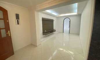 Imagem: Sobrado para locação com Piscina