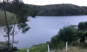 Imagem 2: Vendo terreno pé na água em igaratá documentação em dia