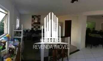 Imagem 5: Sobrado de 103m² com 4 dormr/3 suíteds, 3 banheiros, 2 vagas