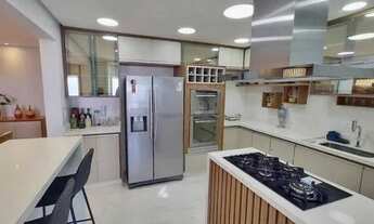 Imagem 4: Luxo e Conforto - Jd. Guilhermina - Apartamento de Alto Padrão Mobiliado e Decorado