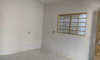 Imagem 4: Casa para aluguel possui 110 metros quadrados com 3 quartos em Carolina Parque - Goiânia