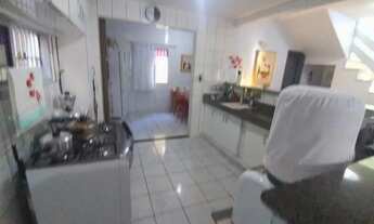 Imagem 2: Vende-se casa com piscina, churrasqueira,2 suítes, 3 quartos, garagem E área gourmet