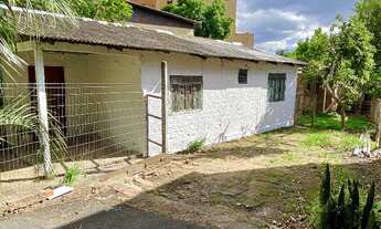 Imagem 7: Terreno em otima localização, com casa em alvenaria