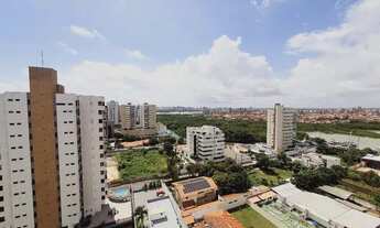 Imagem 2: Apartamento para venda possui 119 metros quadrados com 3 quartos em Ponta D'Areia - S