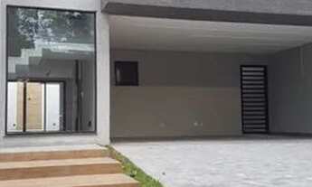 Imagem 2: Casa Mobiliada, 4 Suítes, Fino acabamento! Aquecimento Solar!