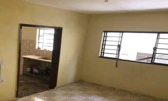 Imagem 6: 01 quarto, sala, cozinha e WC