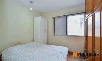 Imagem 7: Apartamento com 58 m², 2 Dormitórios, Sala bem iluminada com janelas grandes, Andar alto