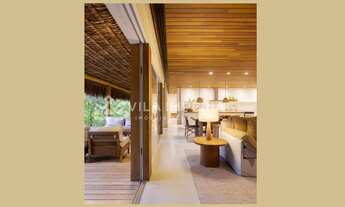 Imagem: Casa projetada por Isay Weinfeld à venda