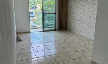 Imagem: Aluguel - Apartamento 3 Quartos com Varanda