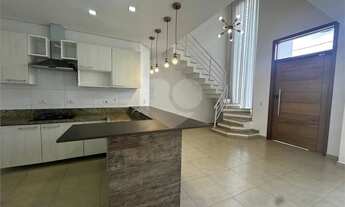 Imagem 4: Casa para alugar com 3 quartos, sendo 1 suíte, no condomínio Terras de São Francisco, Soro