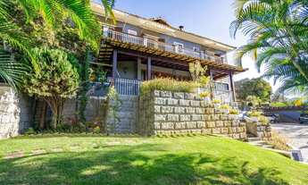 Imagem 4: Casa com 4 quartos em condomínio em Bonsucesso, Petrópolis