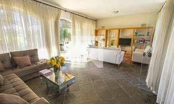 Imagem: Casa à Venda - Bandeirantes, 4 Quartos