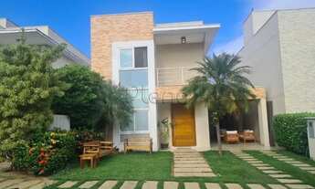 Imagem: Casa com 3 suítes à venda no Maison Blanche