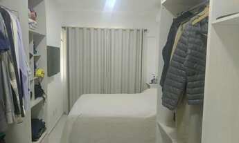 Imagem 4: Casa duplex em condomínio, composta no 1º pavimento por sala ampla com dois ambientes, lav