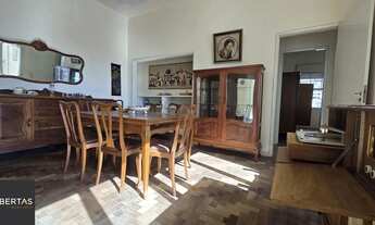 Imagem 3: Excelente apartamento semi mobiliado com 87m2 e 2 dormitórios