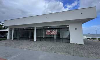 Imagem 3: Alugo sala comercial com 140m2 em piçarras