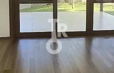 Imagem 5: Lindo Sobrado para locação de Alto Padrão no Condomínio Reserva da Serra 3 Suítes em Esti