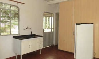 Imagem: Aluga-se Kitinete c mobílias_bairro Santa