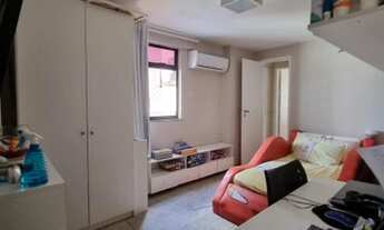 Imagem 5: 180 Excelente apartamento de 3 quartos, sendo 01 suíte e 02 semi-suítes e 01 dependênci