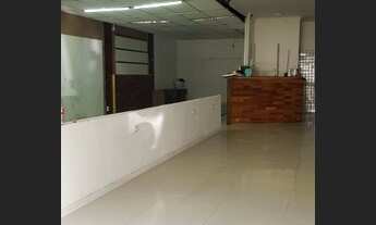 Imagem 3: Ponto comercial/Loja/Box para aluguel tem 130 metros quadrados em Centro - São Caetano do