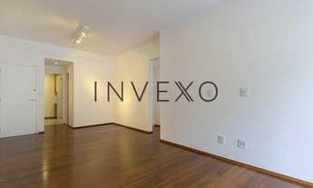 Imagem 2: Apartamento para venda possui 103 metros quadrados com 2 quartos em Humaitá - Rio de Janei