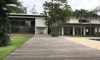 Imagem 3: Casa de condomínio para venda possui 1518 metros quadrados com 4 quartos