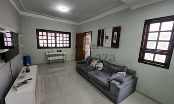 Imagem 2: Sobrado para venda no Jardim das Indústrias tem 150 metros quadrados com 3 quartos