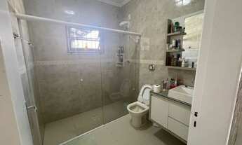 Imagem 2: Casa com Piscina e 3 dormitórios á 400 metros do Mar