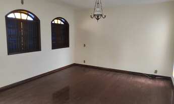 Imagem 6: Casa para aluguel com 268 metros quadrados com 4 quartos em Sagrada Família - Belo Horizon