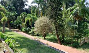 Imagem 4: Casa com 4.300 M² no Cond. Fazendinha