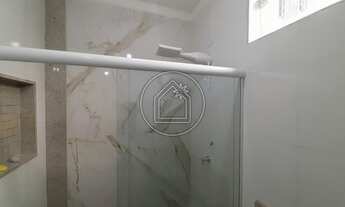 Imagem 2: Amplo apartamento, Icaraí, 2 quartos suítes. totalmente reformado