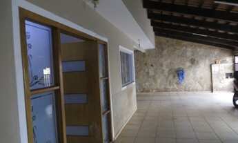 Imagem 2: Vendo casa, quadra 5, rua principal de baixo, 5 quartos, 3 suites