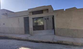 Imagem 5: Casa à venda 03 quartos com suíte e quintal, 02 vgs de garagem, bairro Adeodato - Santa Lu