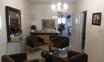 Imagem 4: Excelente casa: 200m², 3 Qts, suíte com dependência completa no Engenho do Meio!