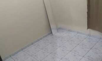 Imagem 2: Alugo quarto Quarto com aluguel por R$750 /mês