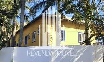 Imagem 2: Casa em condomínio fechado de 474m² com 6 dorms á venda