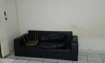 Imagem 4: Kitinet, já com água e luz .jardim Paulista