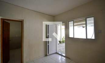 Imagem 4: Casa para Aluguel - Nossa Sra. de Fátima, 1 Quarto, 70 m2