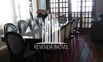 Imagem 2: Apartamento no Condomínio Alvorada no Centro com 214m² 3 suítes 2 banheiros 2 vagas