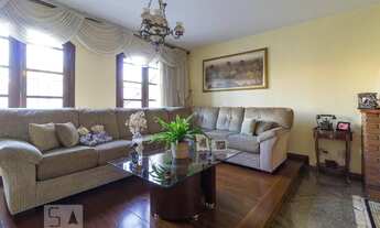 Imagem 4: Casa à Venda - Belém, 3 Quartos, 240 m2