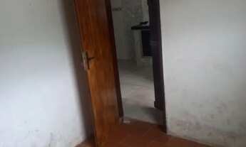 Imagem 2: Casa com 4 quartos, banheiro, terraço c/garagem, quintal,sala cozinha amplos