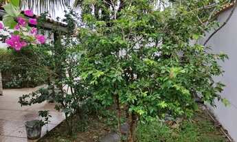 Imagem 2: Casa com piscina privativa dentro de condomínio